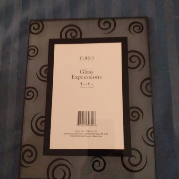 Glass Etched Picture Frame - Picture 5 of 5